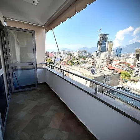 Penthouse City Center - 3 Min From Main Square Apartment *